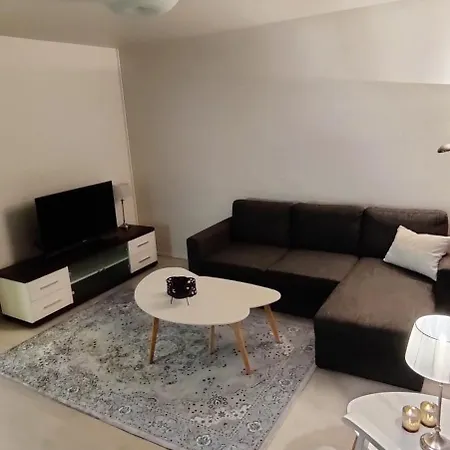 Apartment North *